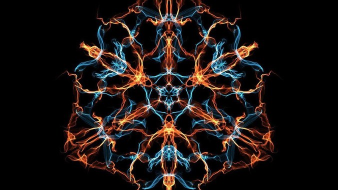 有谁现在正在使用苹果mac mini 吗？能分享一下使用感受不？